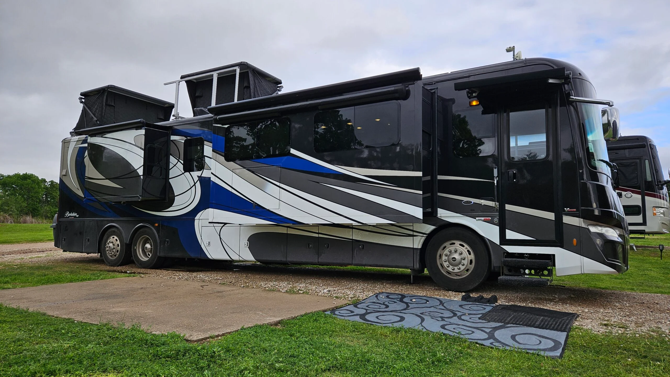 Portfolio - Barefoot RV
